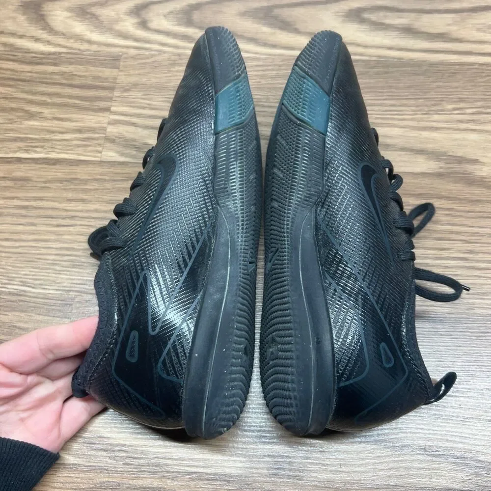 Kids/Youth Nike Zoom Vapor 16 Academy‎ IC Indoor Soccer Shoes Size 4 Youth